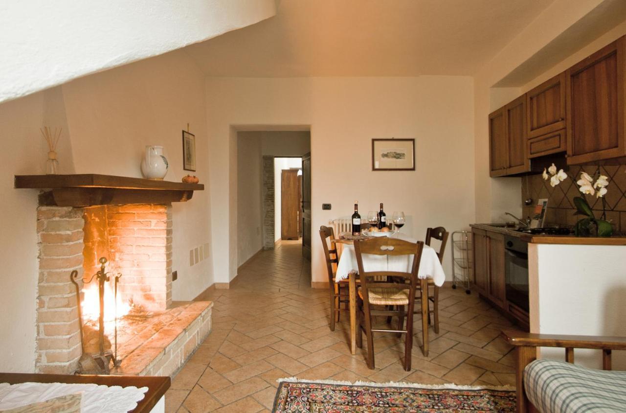 Borgo San Valentino Arrone Exterior foto