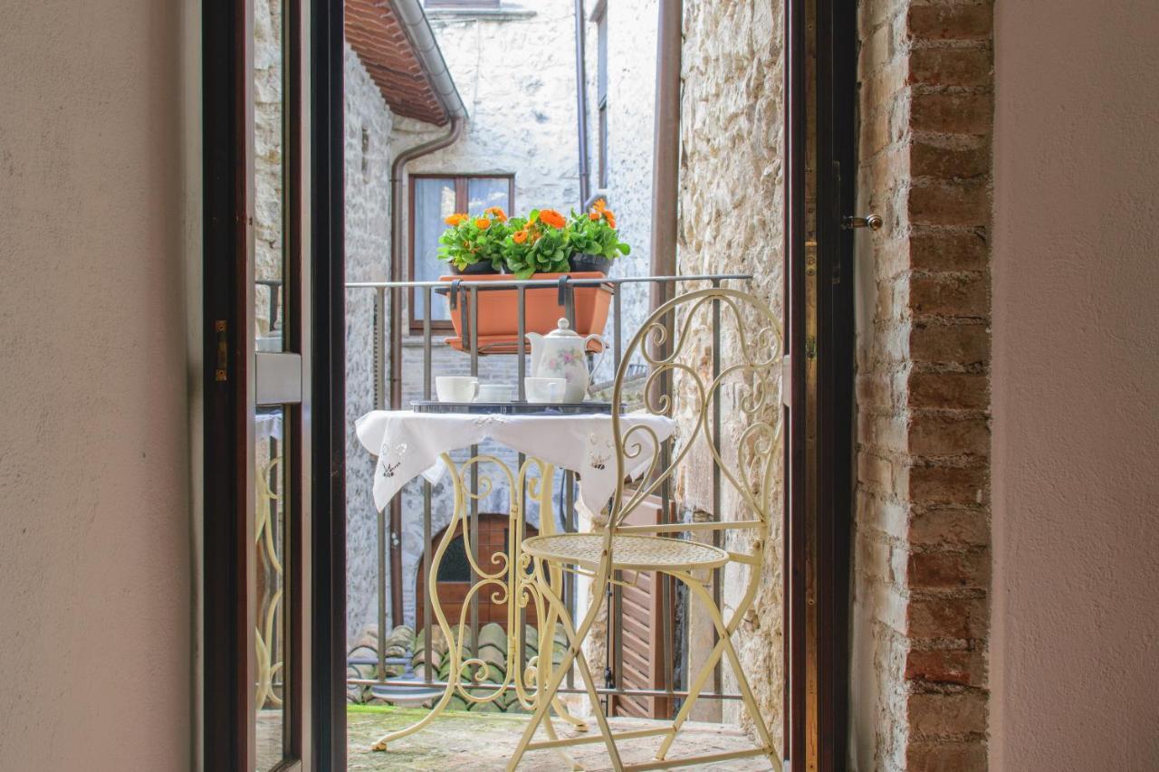Borgo San Valentino Arrone Exterior foto