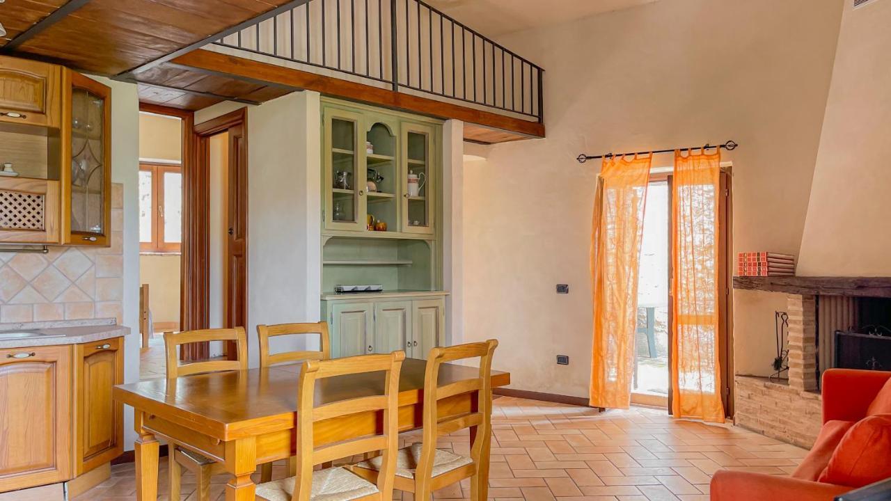 Borgo San Valentino Arrone Exterior foto