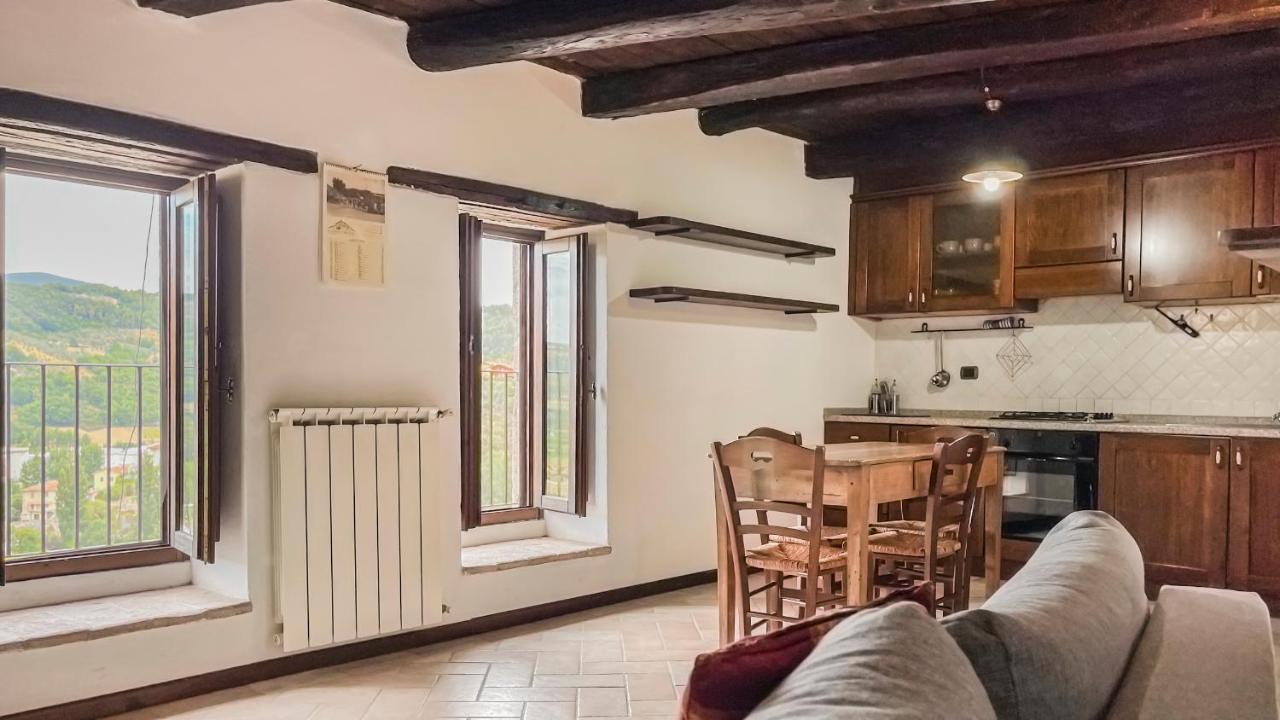 Borgo San Valentino Arrone Exterior foto