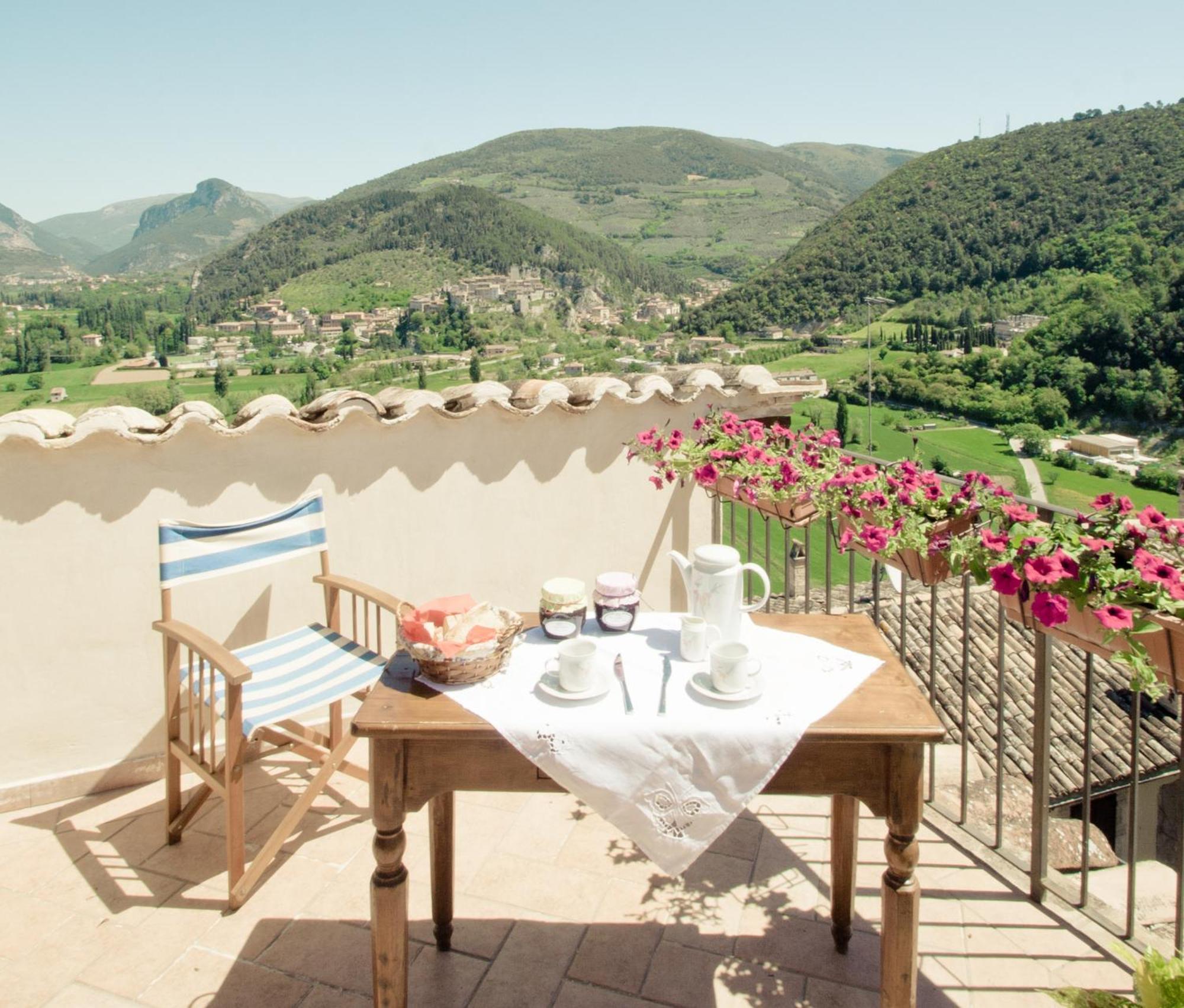 Borgo San Valentino Arrone Exterior foto